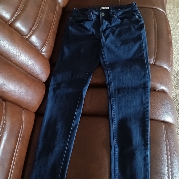 Salvage jeans size 5, 2%spandex - Picture 3 of 3